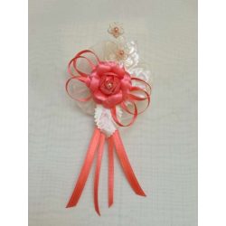 6" Bokréta, kitűző korall-ekrü 