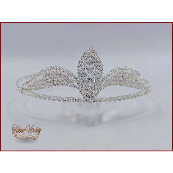 Tiara BACHQ-20706.