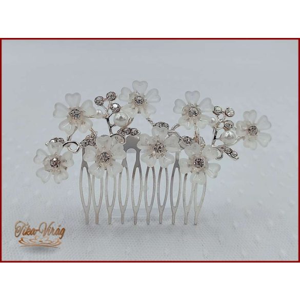 VIRÁGOKKAL DÍSZÍTETT STRASSZOS FEHÉR KONTYTŰ 10 CM X 4 CM CARCI-22605.