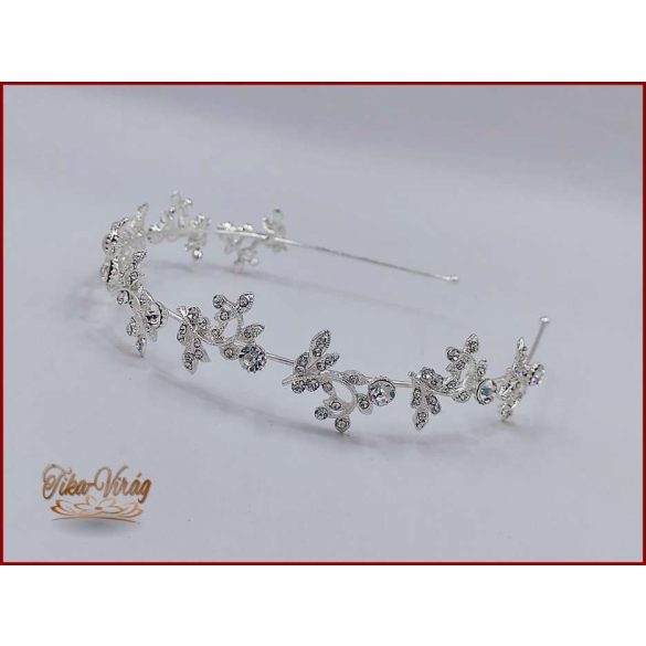 Tiara CARCN-15905.